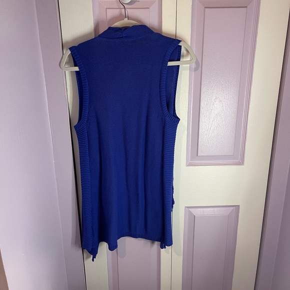 Lilly Pulitzer Abbott Sweater Vest - Picture 3 of 3